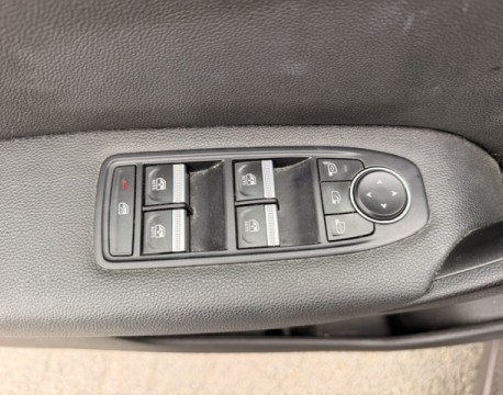 CAPTUR 1.6 E-TECH PLUG-IN 160CH INTENS