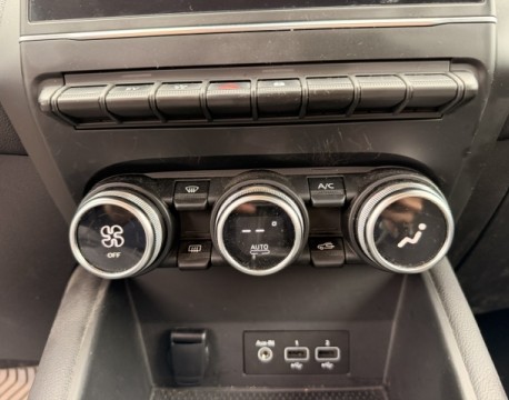 CAPTUR 1.6 E-TECH PLUG-IN 160CH INTENS