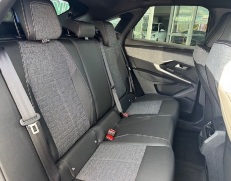 3008 1.2 HYBRID 145CH ALLURE E-DCS6